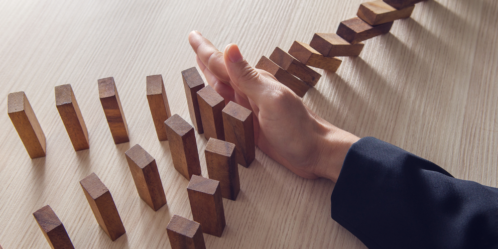 SIM Trading or Bleeding Money? Experience Capped Risk